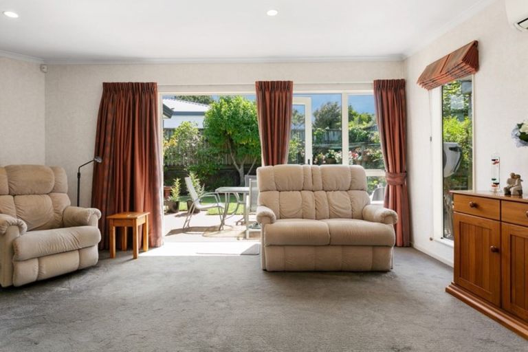 Photo of property in 8 Balmoral Drive, Hilltop, Taupo, 3330