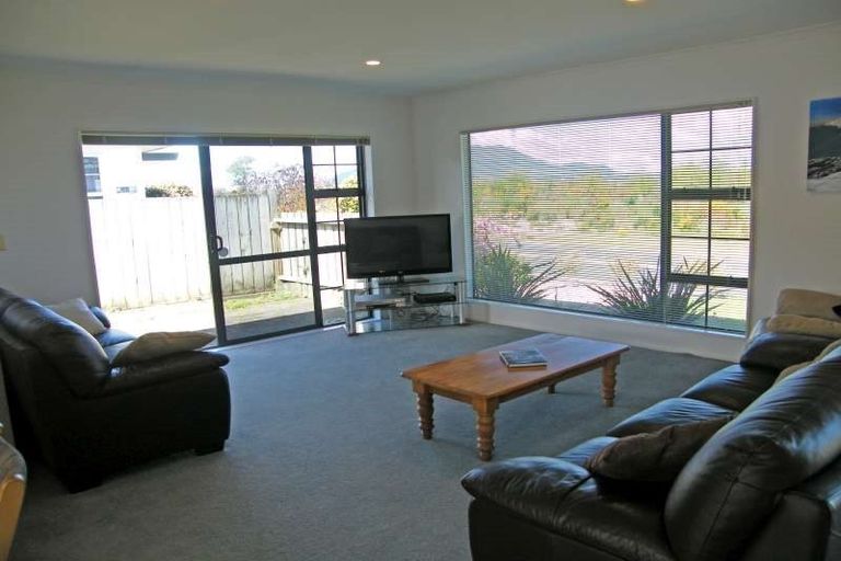 Photo of property in 194 Acacia Bay Road, Nukuhau, Taupo, 3330