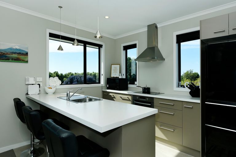 Photo of property in 31 Kendall View, Stoke, Nelson, 7011