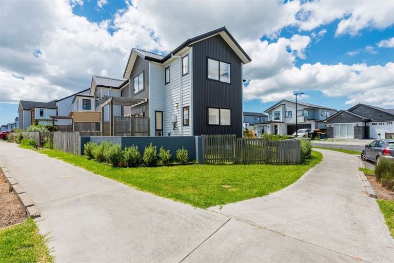 Photo of property in 2 Aviation Drive, Hobsonville, Auckland, 0616