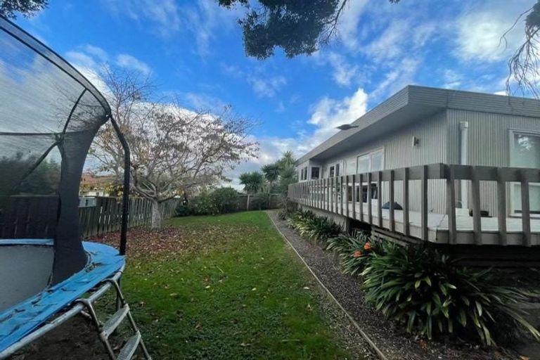 Photo of property in 194 Cook Street, Howick, Auckland, 2014