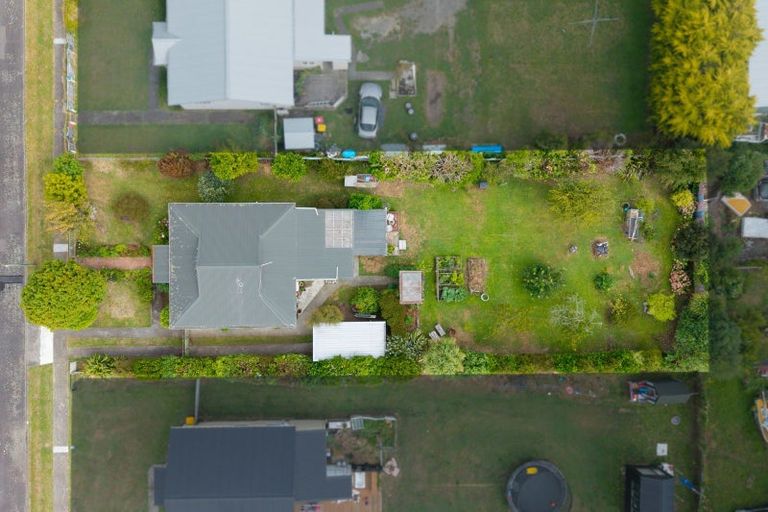 Photo of property in 3 Atkinson Street, Woodville, 4920