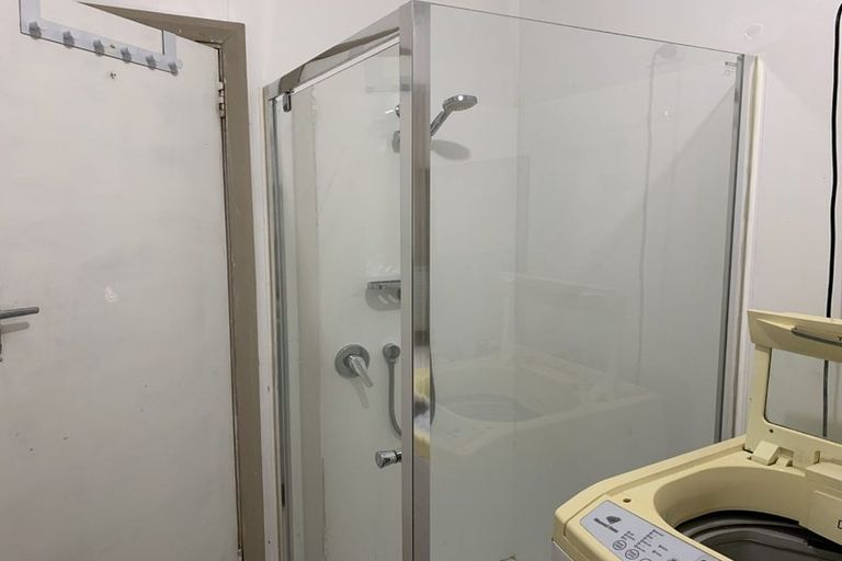 Photo of property in 28 Hammond Street, Bulls, 4818