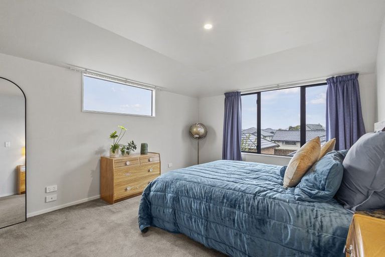 Photo of property in 40a Sawyers Arms Road, Northcote, Christchurch, 8052