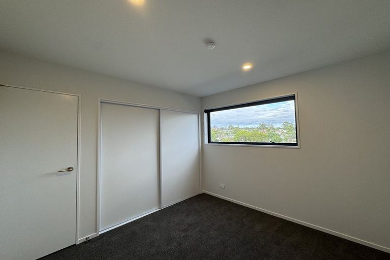 Photo of property in 1/42 Brandon Road, Glen Eden, Auckland, 0602
