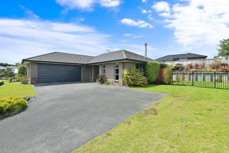 Photo of property in 36 Mortlake Heights, Pyes Pa, Tauranga, 3112
