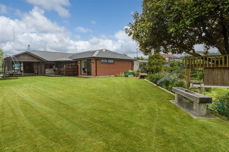 Photo of property in 110 Waikite Road, Welcome Bay, Tauranga, 3175