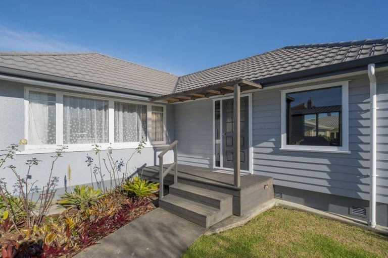 Photo of property in 54a Pemberton Crescent, Greerton, Tauranga, 3112