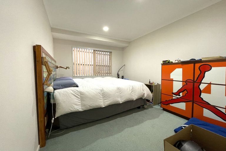 Photo of property in 7 Mullagh Place, East Tamaki Heights, Auckland, 2016