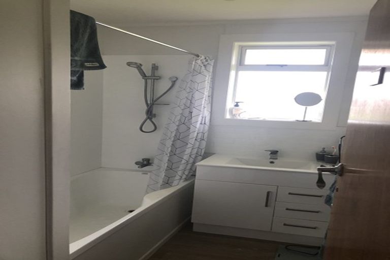 Photo of property in 10 Johnson Street, Dinsdale, Hamilton, 3204