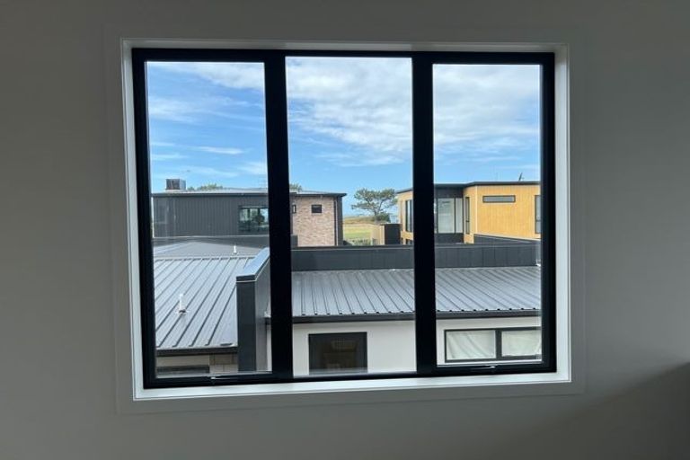 Photo of property in 1 Haneanea Way, Papamoa Beach, Papamoa, 3118