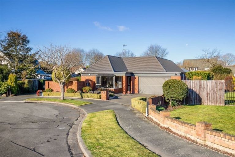 Photo of property in 14 Clotilda Place, Bishopdale, Christchurch, 8053