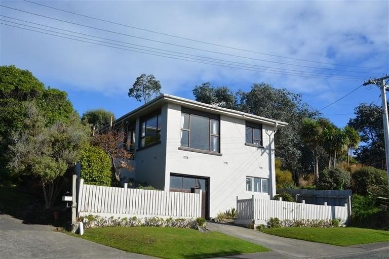 Photo of property in 6 Raymond Street, Bluff, 9814