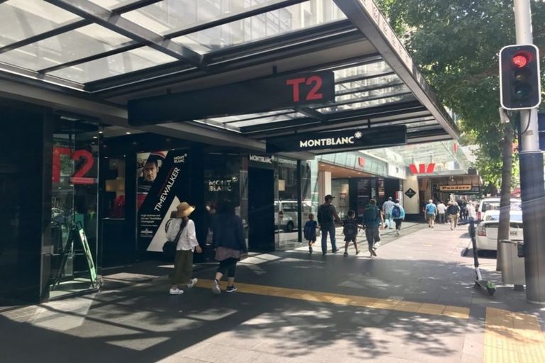 Photo of property in 87 Queen Street, Northcote Point, Auckland, 0627