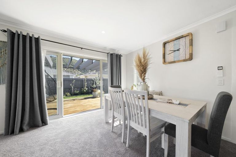 Photo of property in 4 Martha Turnell Crescent, Manor Park, Lower Hutt, 5019