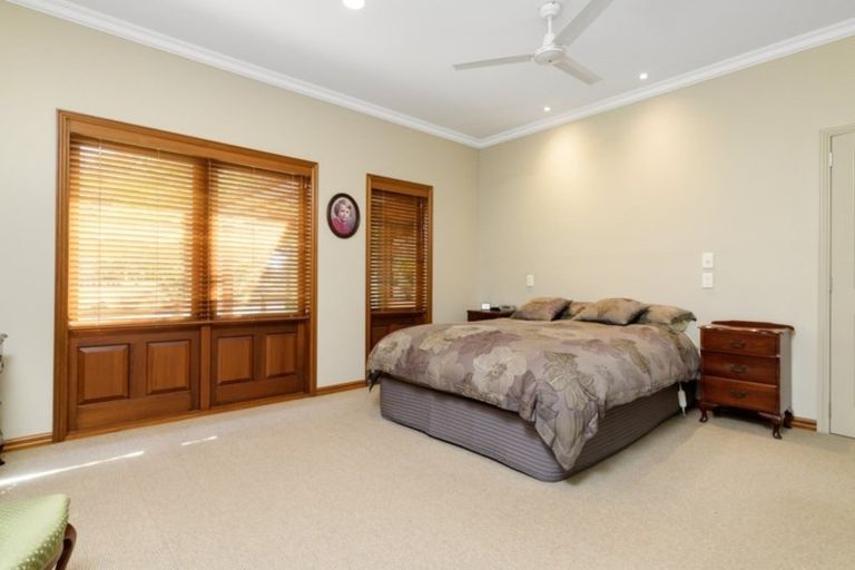 Photo of property in 1 Maldives Way, Papamoa Beach, Papamoa, 3118