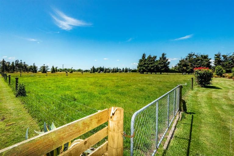 Photo of property in 77 Tramway Road, Kirwee, Darfield, 7571