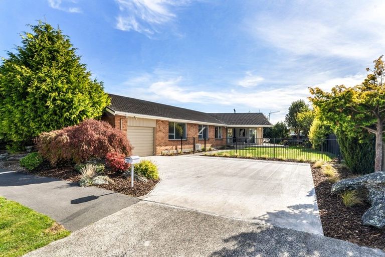 Photo of property in 21 Wickliffe Street, Mosgiel, 9024