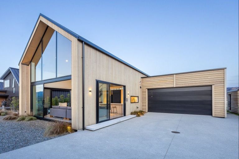 Photo of property in 7 Mcdonald Street, Methven, 7730