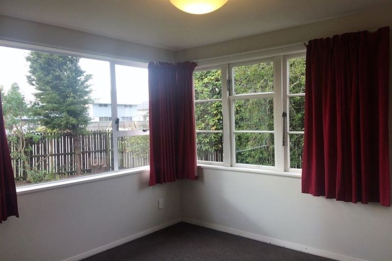 Photo of property in 1 Seton Street, Riccarton, Christchurch, 8011