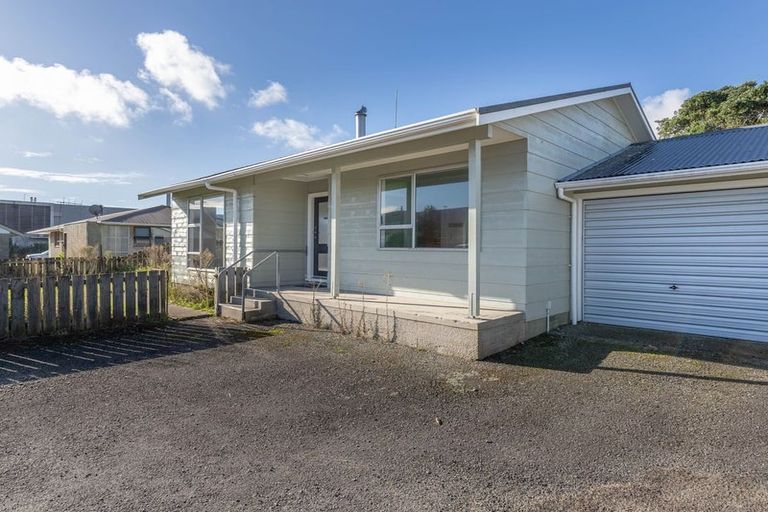 Photo of property in 86a Henley Street, Westport, 7825