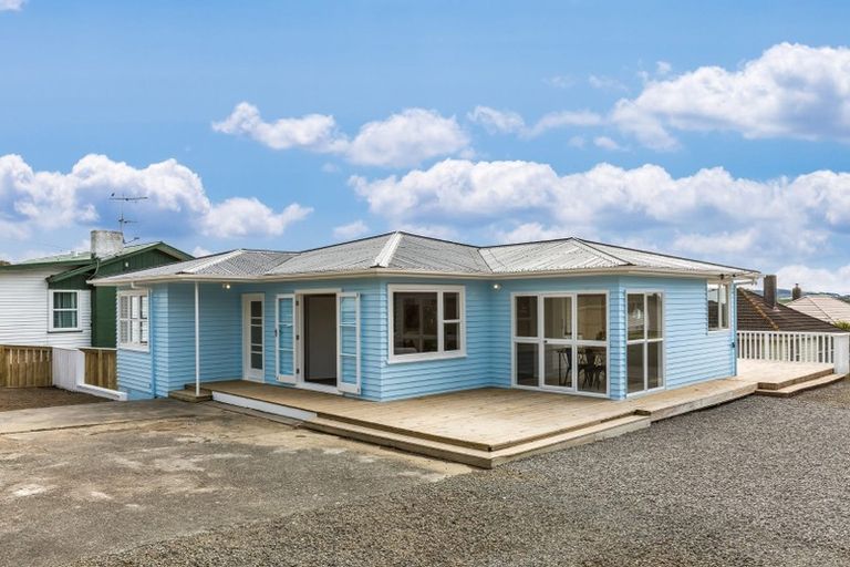 Photo of property in 79 Driver Crescent, Cannons Creek, Porirua, 5024