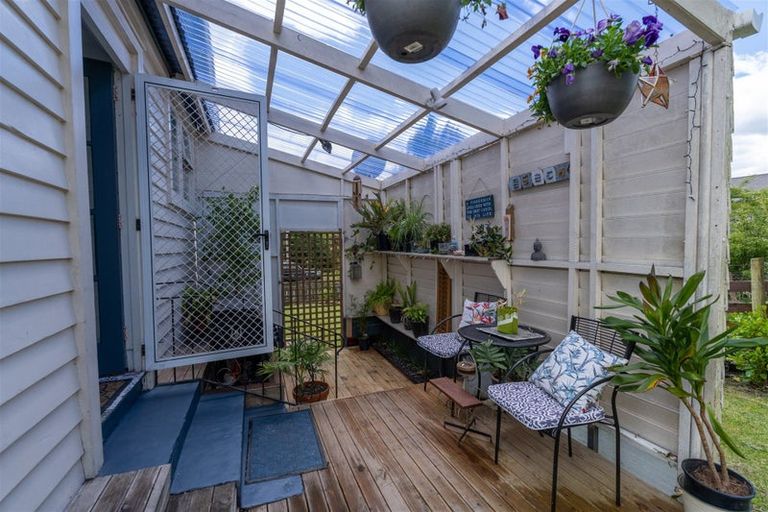 Photo of property in 15 Boswell Street, Kawakawa, 0210