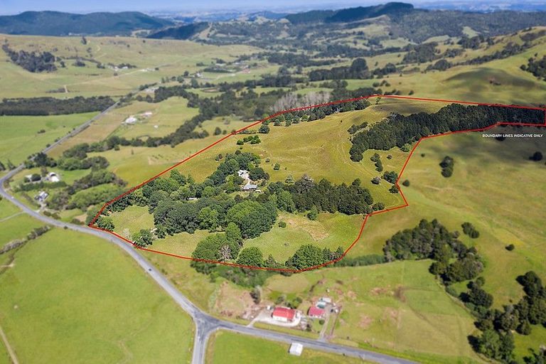 Photo of property in 1445 Whangaripo Valley Road, Whangaripo, Wellsford, 0972