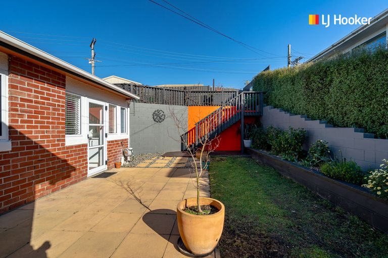 Photo of property in 31 Bangor Terrace, Kew, Dunedin, 9012