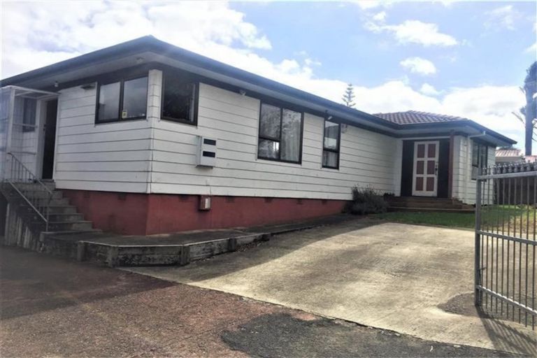 Photo of property in 7 Correa Court, Goodwood Heights, Auckland, 2105