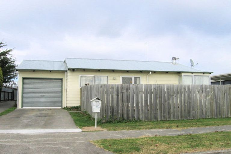 Photo of property in 25a Lyttelton Crescent, Tamatea, Napier, 4112