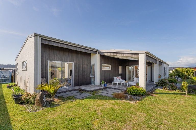 Photo of property in 7 Awatea Drive, Whitianga, 3510