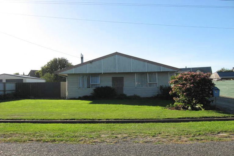 Photo of property in 15 Pultney Street, Leeston, 7632