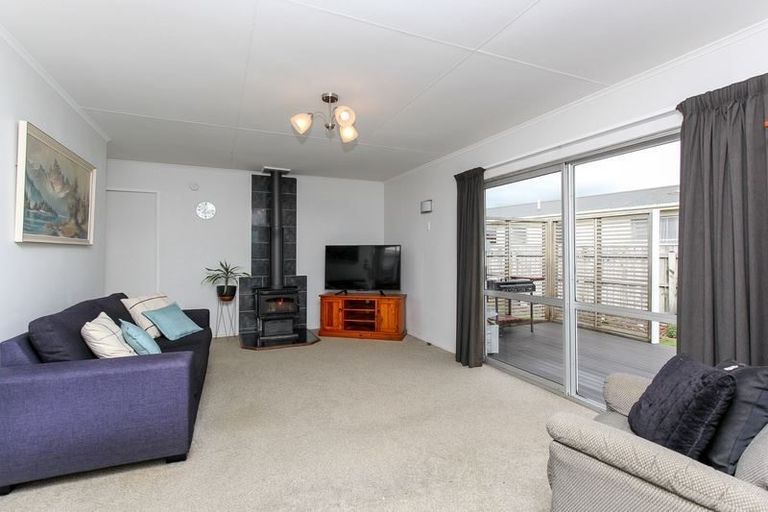 Photo of property in 41 Sunnyvale Street, Bell Block, New Plymouth, 4312