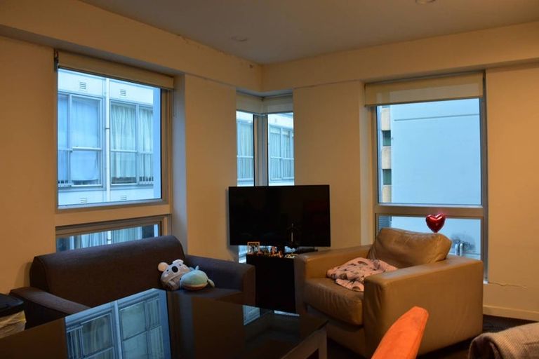 Photo of property in Terrace Heights Apartments, 3f/163 The Terrace, Wellington Central, Wellington, 6011