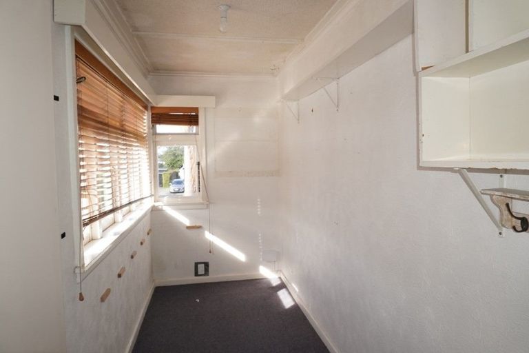 Photo of property in 80 Ngataringa Road, Devonport, Auckland, 0624