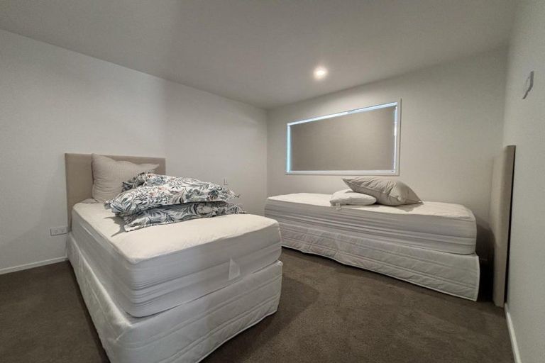 Photo of property in 268a Courtenay Street, Strandon, New Plymouth, 4312