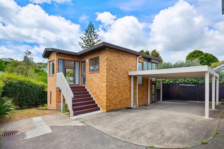 Photo of property in 10c Matipo Road, Mairangi Bay, Auckland, 0630