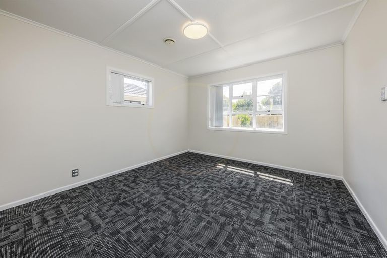 Photo of property in 39 Walters Road, Takanini, 2112