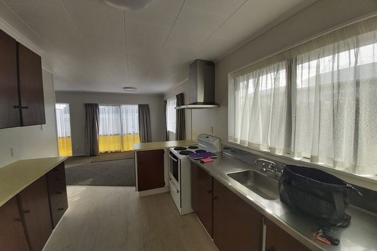 Photo of property in 1/24 Bulteel Street, New Plymouth, 4310