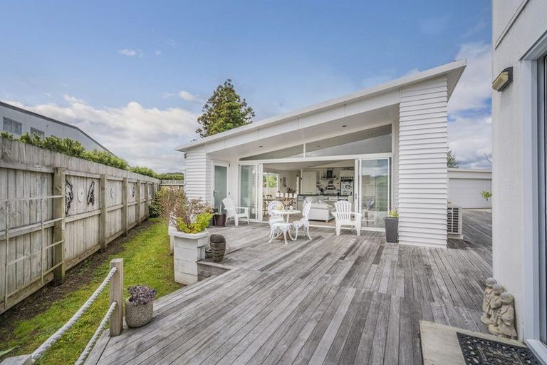 Photo of property in 50 Kupe Drive, Whitianga, 3510