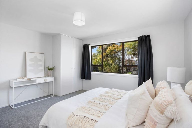 Photo of property in 152 Gayhurst Road, Dallington, Christchurch, 8061