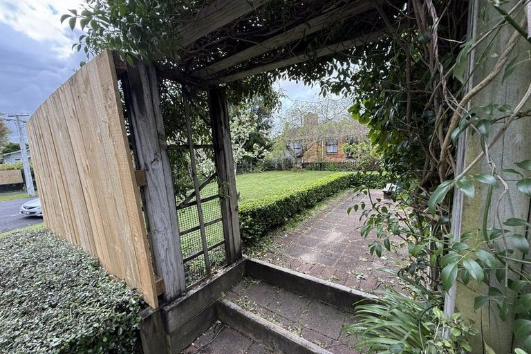 Photo of property in 12 Taniwha Street, Frankton, Hamilton, 3204