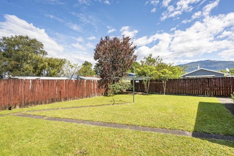 Photo of property in 21 Noni Street, Turangi, 3334