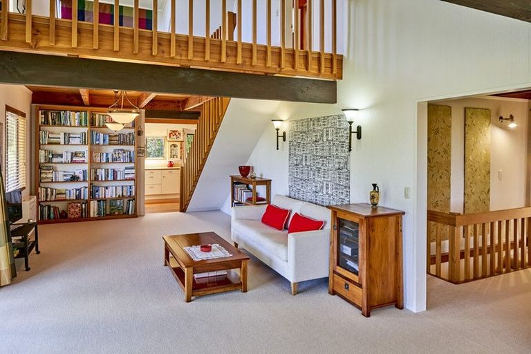 Photo of property in 126a Cheviot Road, Lowry Bay, Lower Hutt, 5013