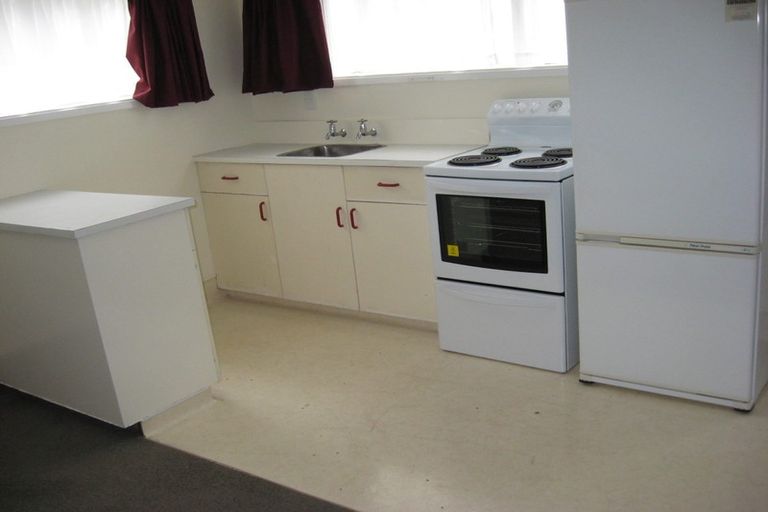 Photo of property in 6/15 Upper Lewisville Terrace, Thorndon, Wellington, 6011