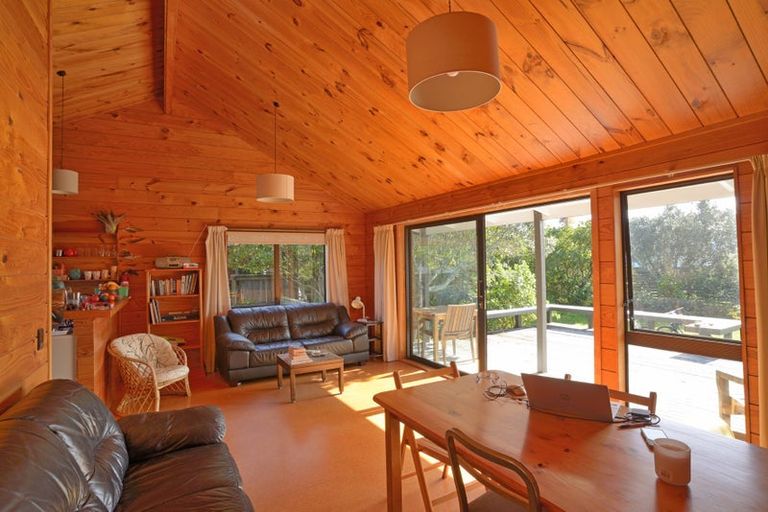 Photo of property in 145 Waimaire Avenue, Matarangi, Whitianga, 3592