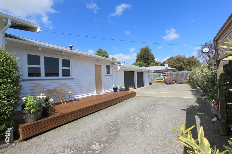 Photo of property in 50 Muller Road, Blenheim, 7201