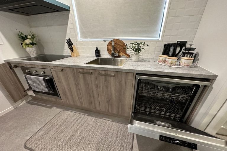 Photo of property in 17 Shearer Avenue, Papanui, Christchurch, 8052