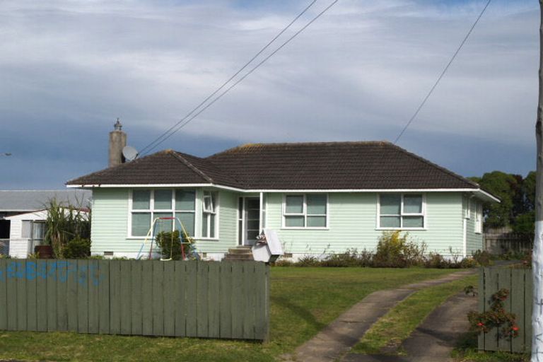Photo of property in 14 Steven Street, Mangere East, Auckland, 2024
